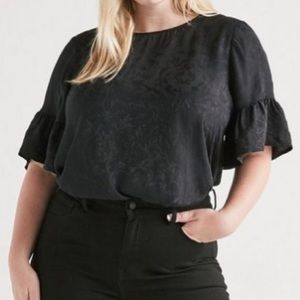 NEW Jacquard ruffle top 1X Lucky Brand